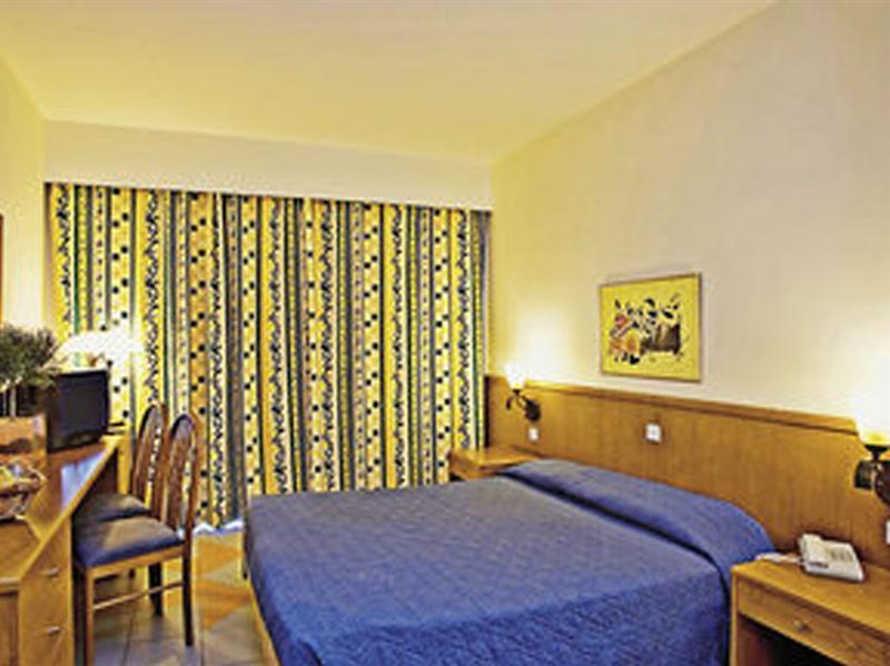 Sunrise Hotel